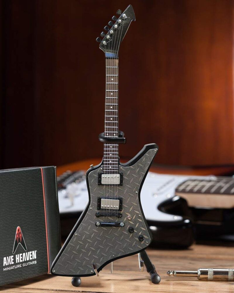 FanMerch Mini Guitar Metallica Collectible James Hetfield Diamond Plate Guitar Replica - Image 7